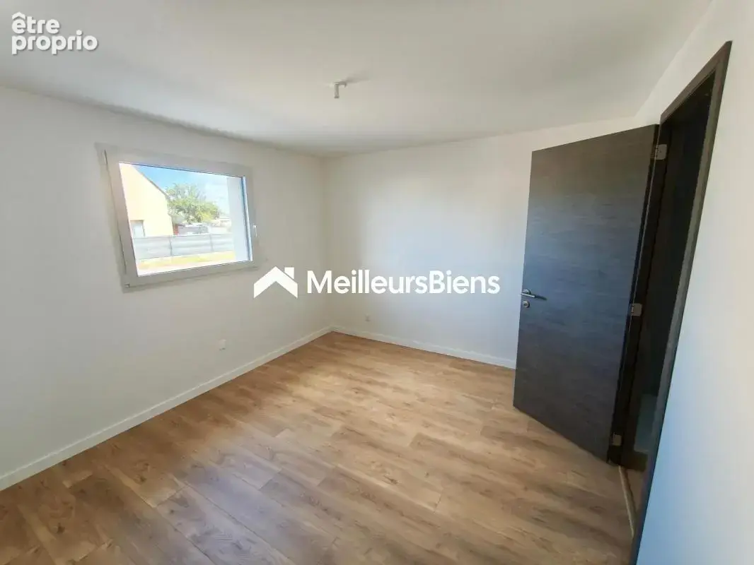 À Planguenoual, maison neuve sur 450 m² avec 4 chambress - photo 8