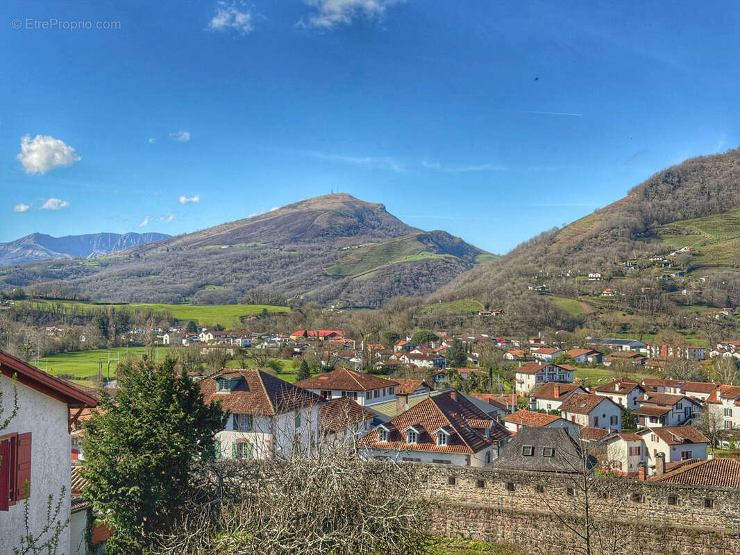 Autre à SAINT-JEAN-PIED-DE-PORT