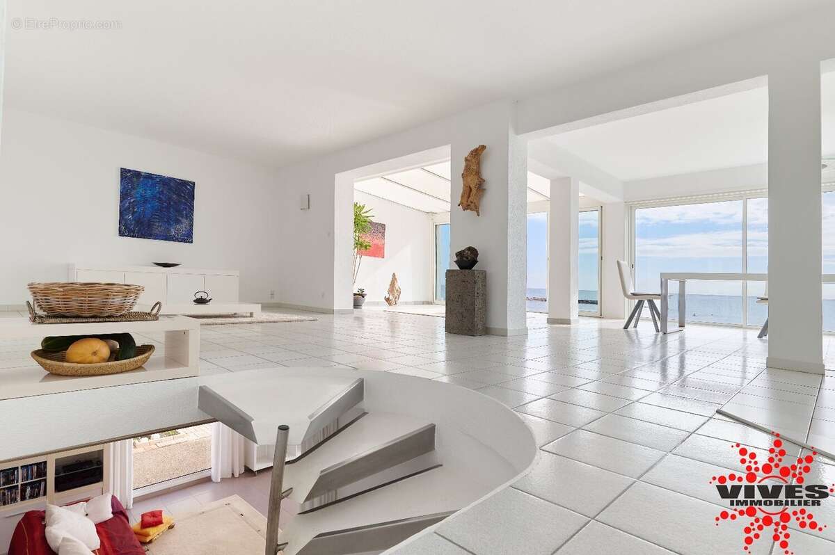 Maison à VALRAS-PLAGE