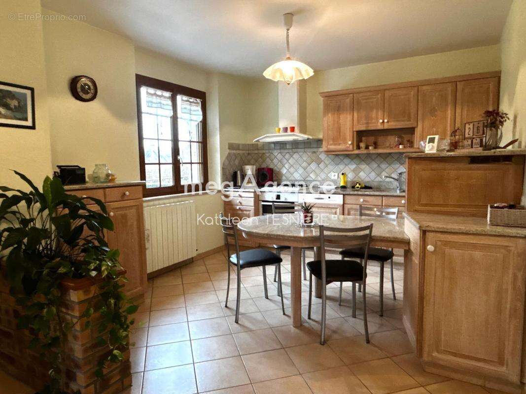 Maison à LA LANDE-D'AIROU