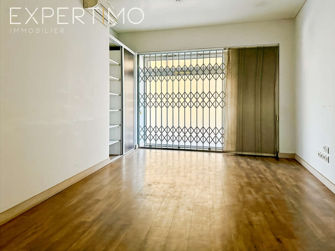 Appartement à LUNEL