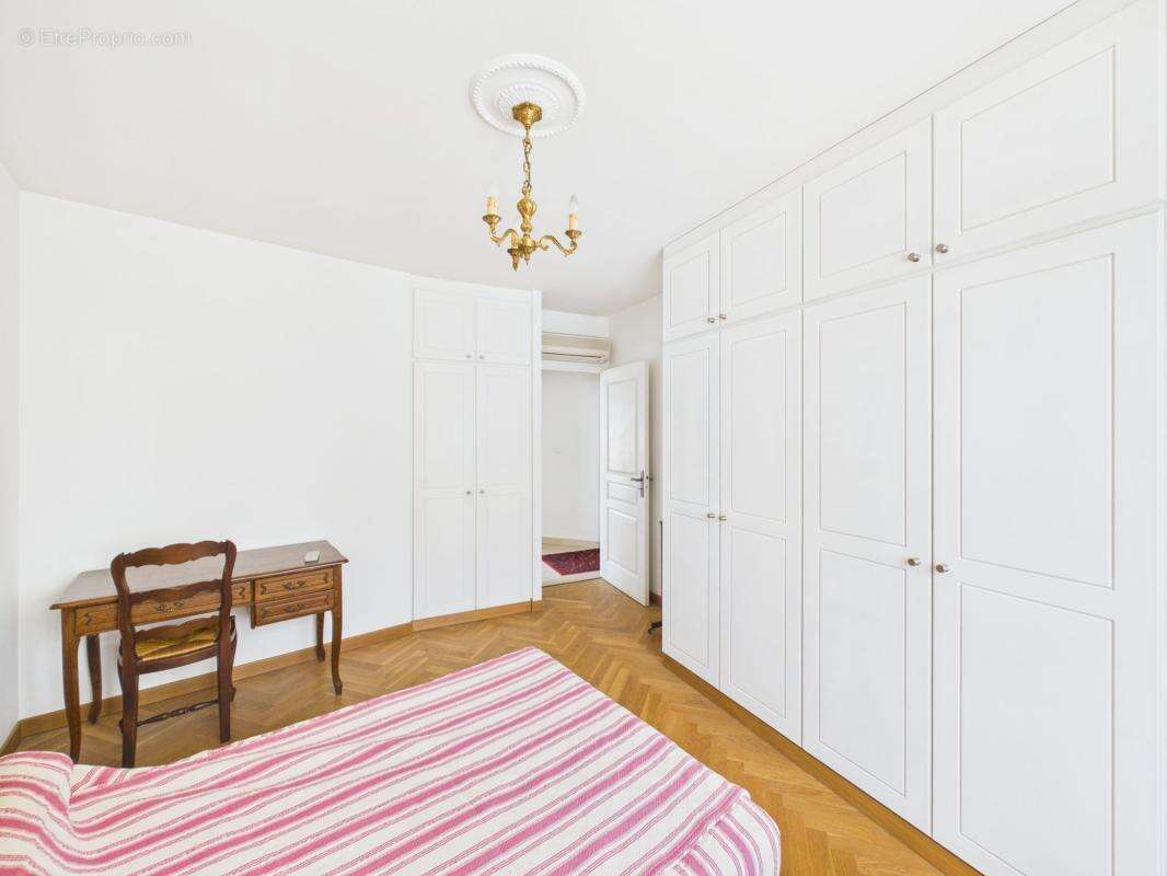A vendre f4 de standing- res l'araucaria - ajaccio - photo 7