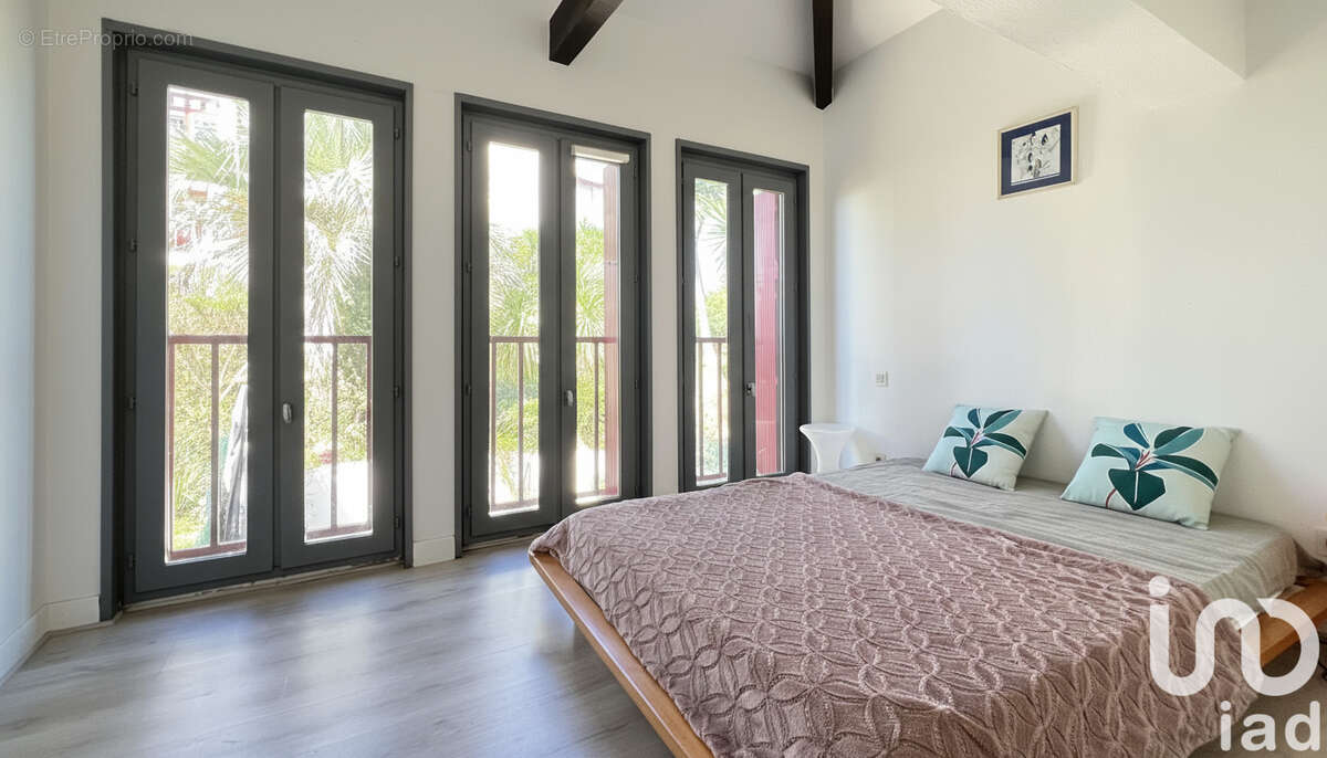 Maison 60 m² à Saint-Jean-De-Luz  - photo 4