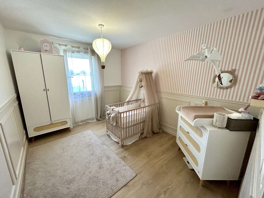 Appartement à VILLE-LA-GRAND
