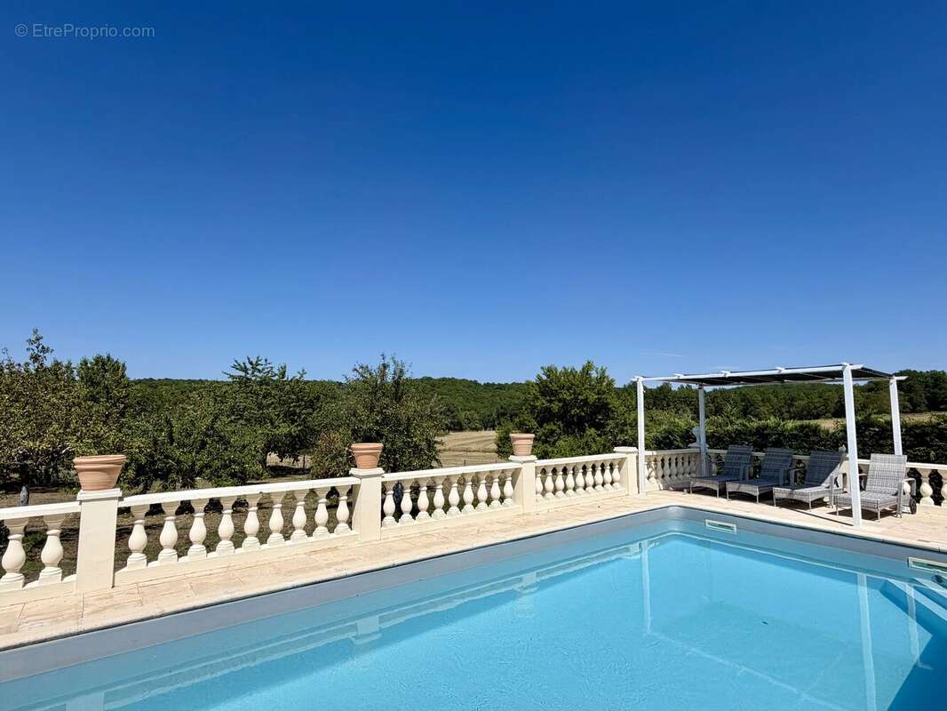 Spacieuse maison familiale avec piscine chauffée près de Lalinde - photo 2