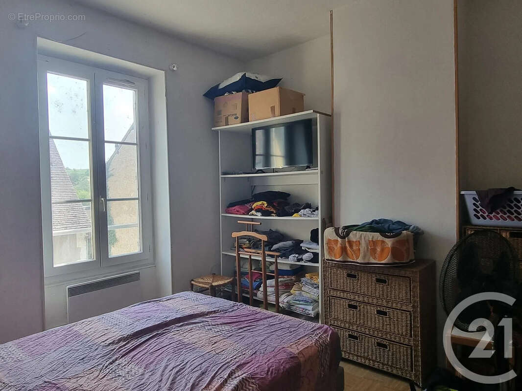 Maison 103 m² à Saint-Satur  - photo 11