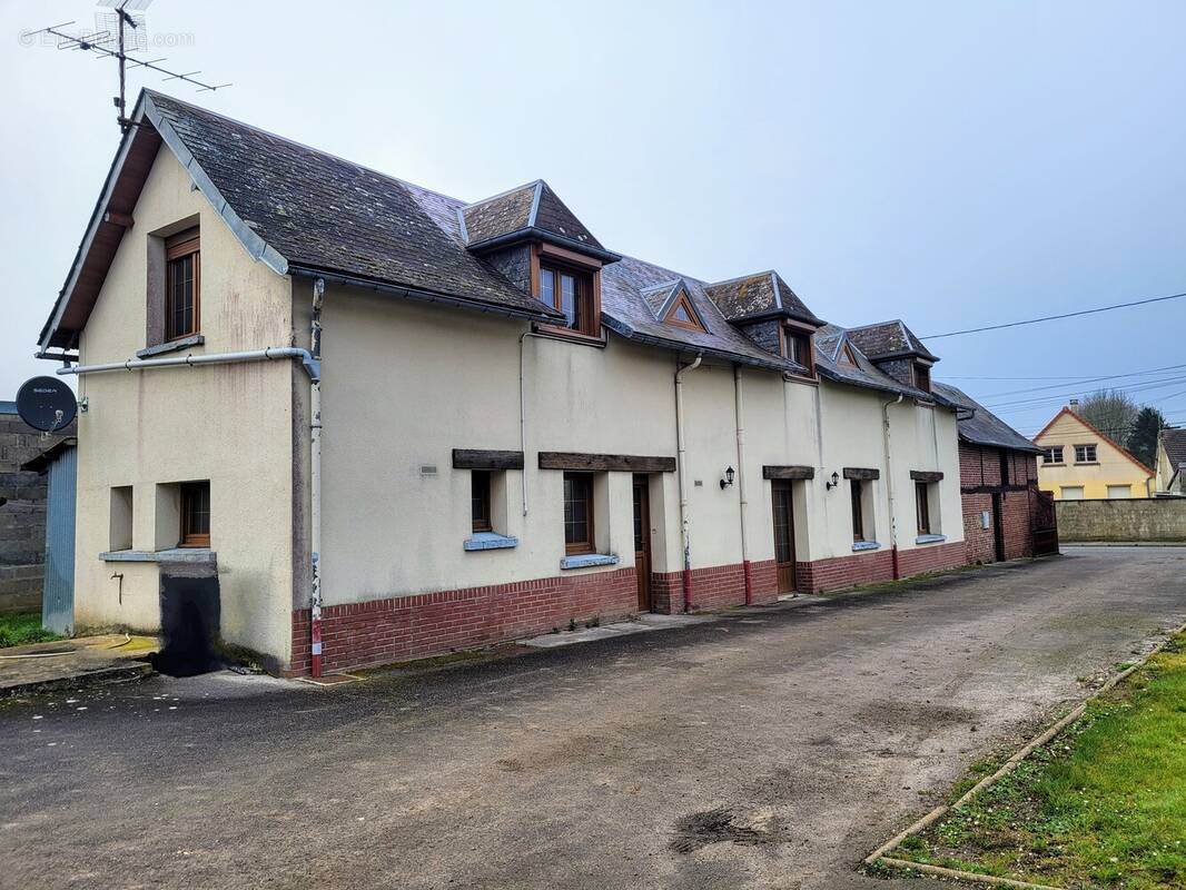 n°6 - Maison à NEUVILLE-COPPEGUEULE