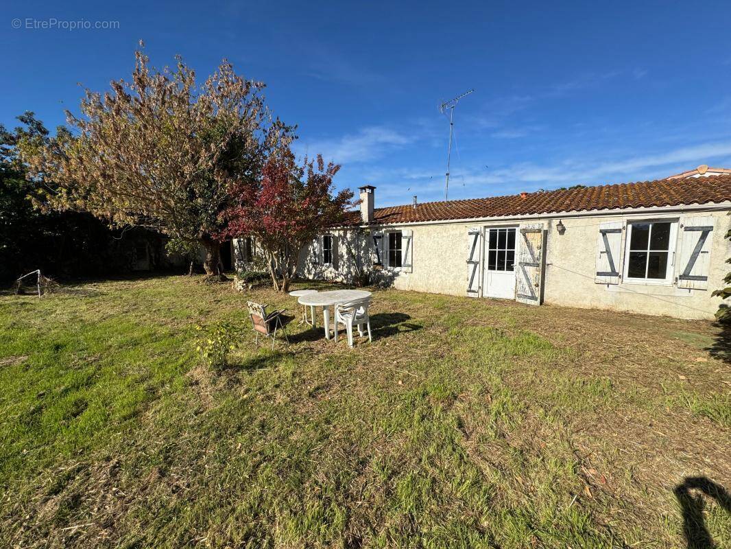 Maison à LA TREMBLADE