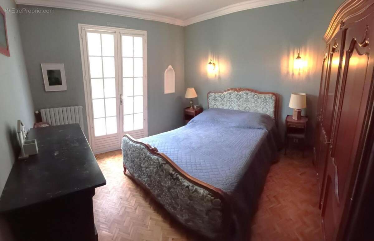 Maison à DOL-DE-BRETAGNE