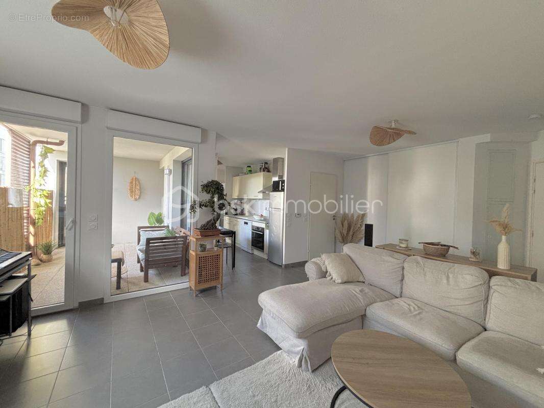 Appartement à SAINT-JEAN-DE-VEDAS