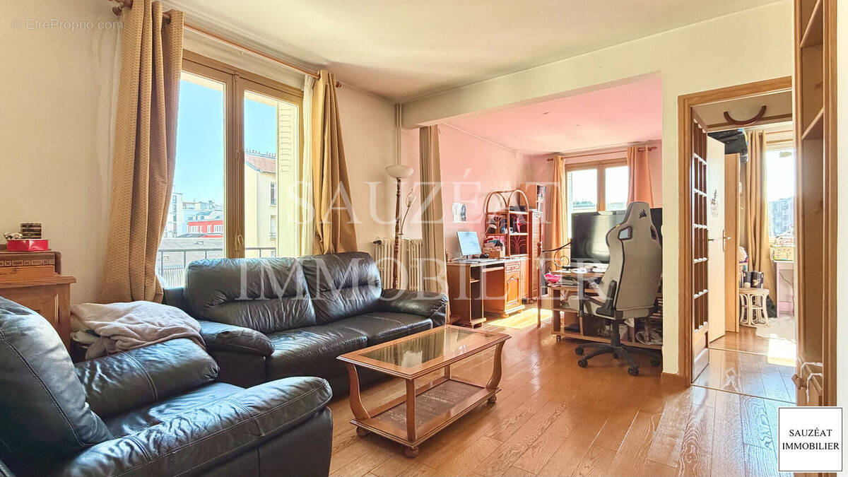 Appartement à MONTROUGE