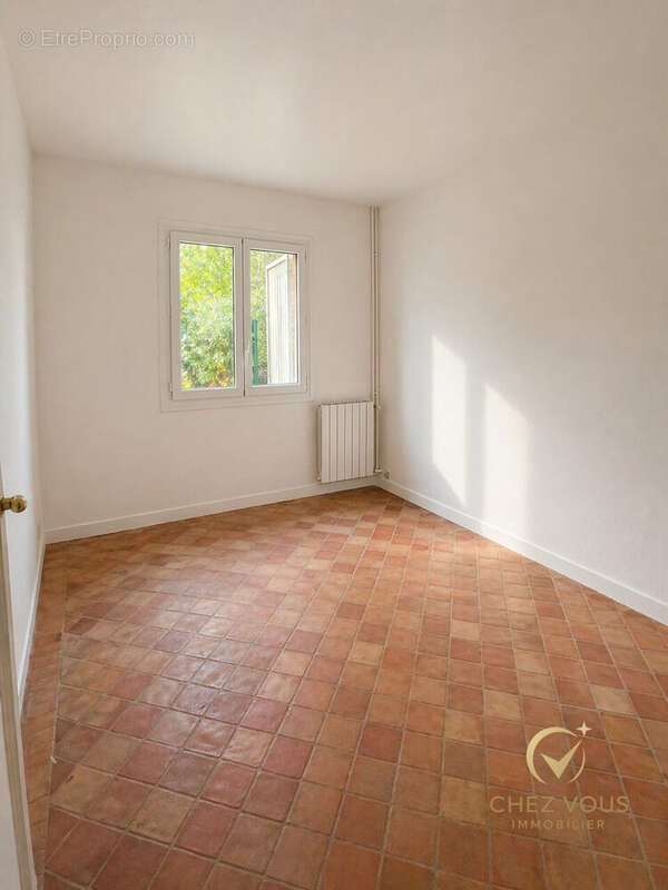 CHAMBRE 1 - Maison à CALLIAN