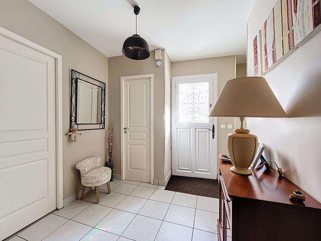 Maison à TOURNON-SUR-RHONE