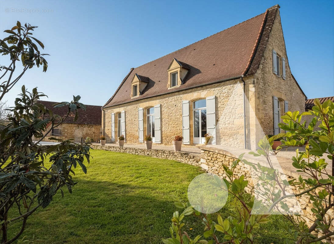 Maison à SARLAT-LA-CANEDA