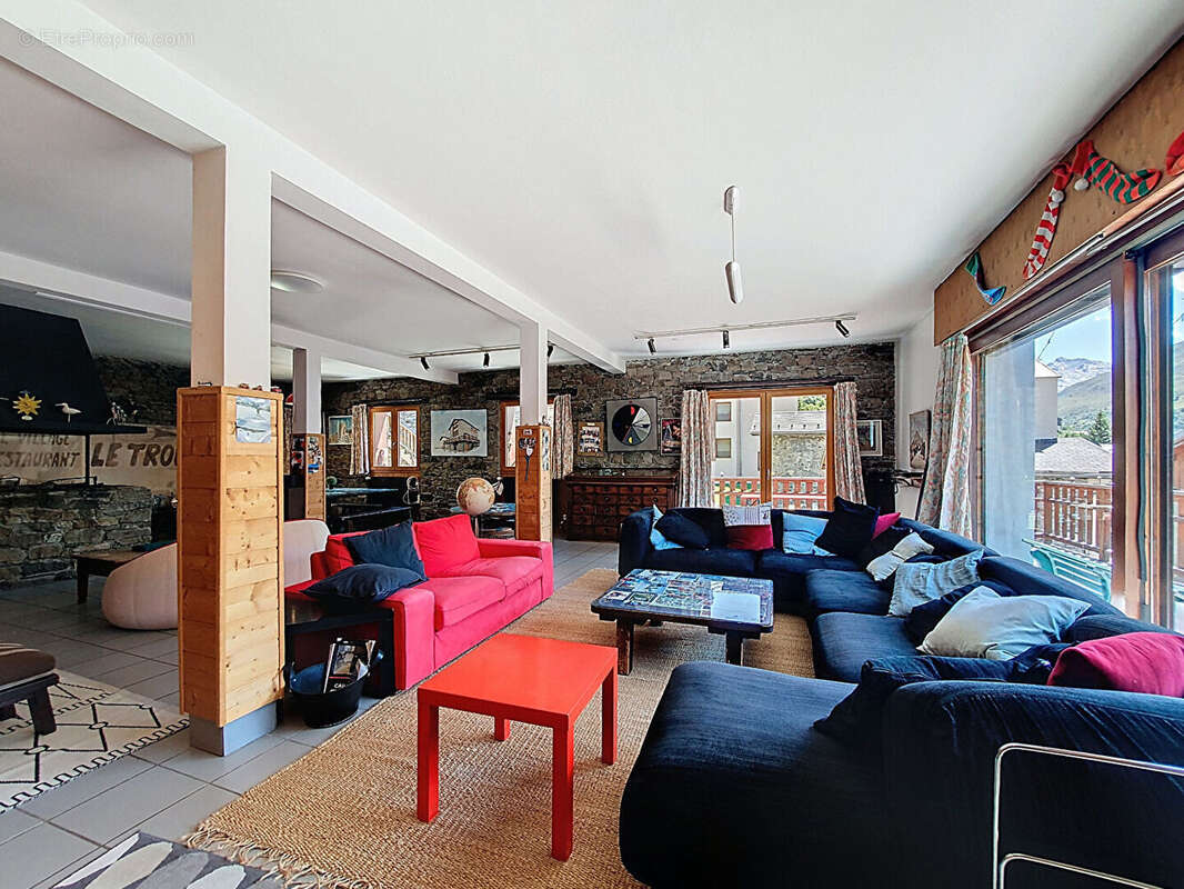 Maison à SAINT-JEAN-DE-BELLEVILLE