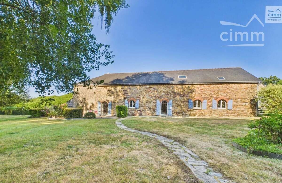 Maison à GUIGNEN
