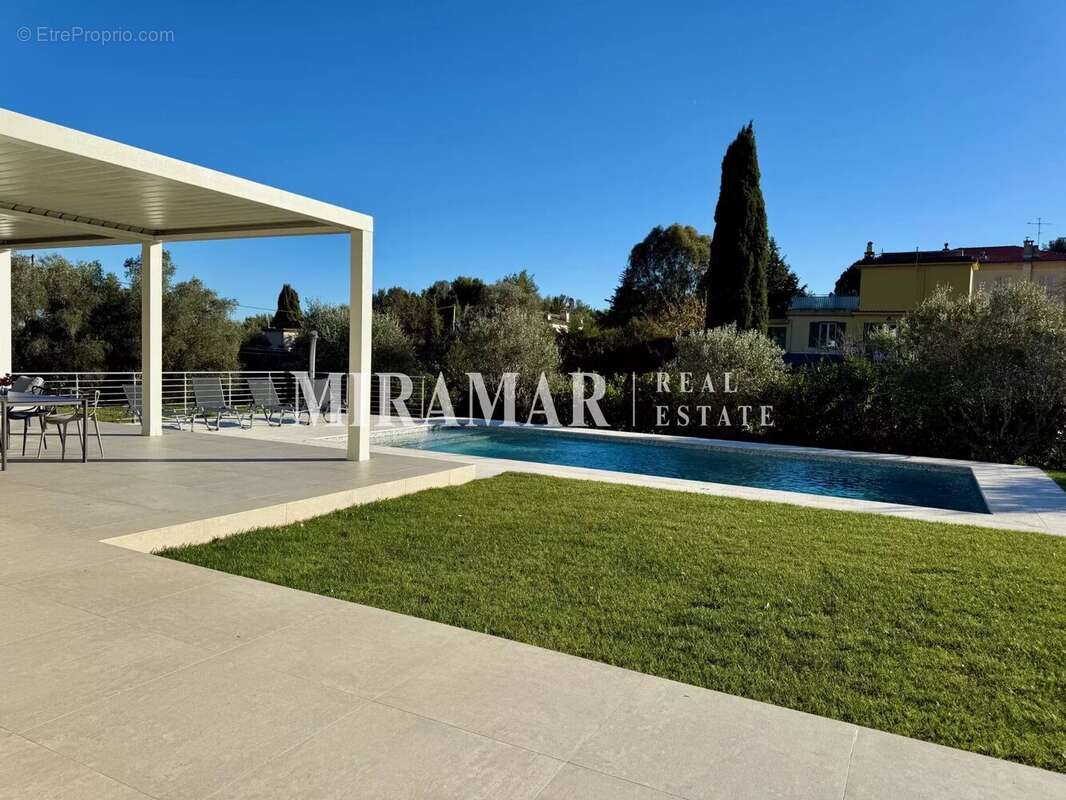 Maison à VILLEFRANCHE-SUR-MER