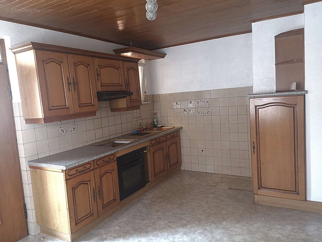 NOUVEAUTÉ À LAUBACH   Charmante maison avec magnifique grange sur 8,12 ares ! - photo 10