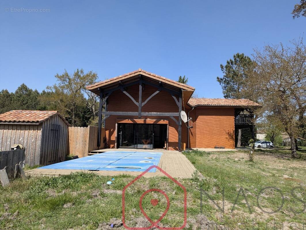 Maison à SAINT-PAUL-EN-BORN