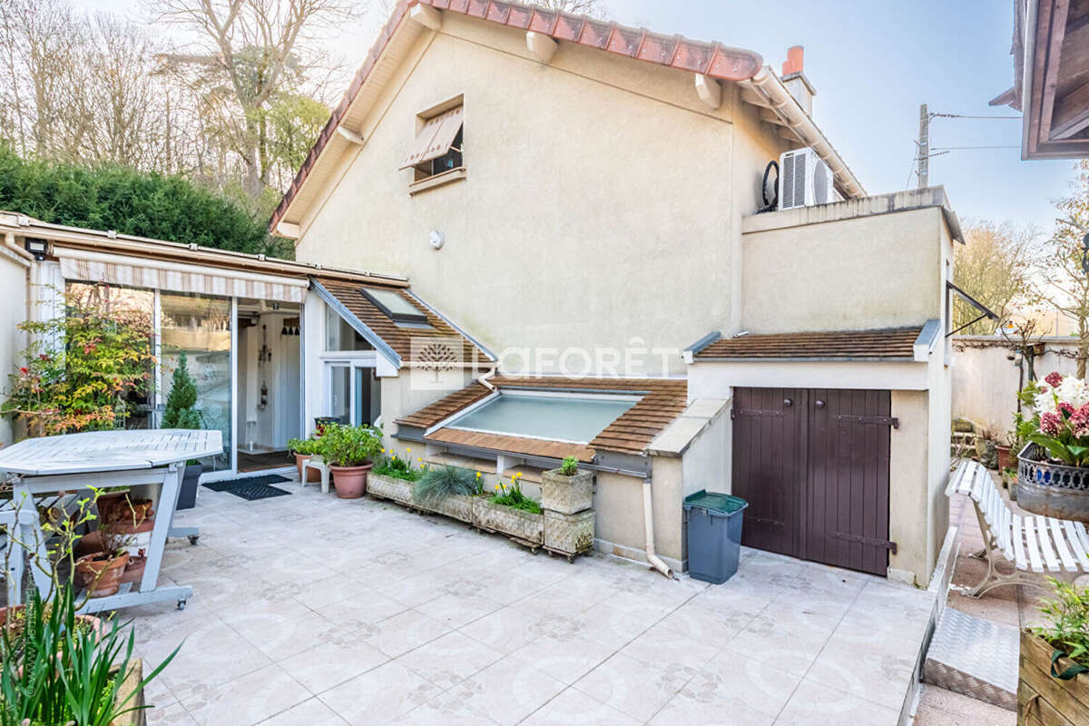 Maison à BOUGIVAL