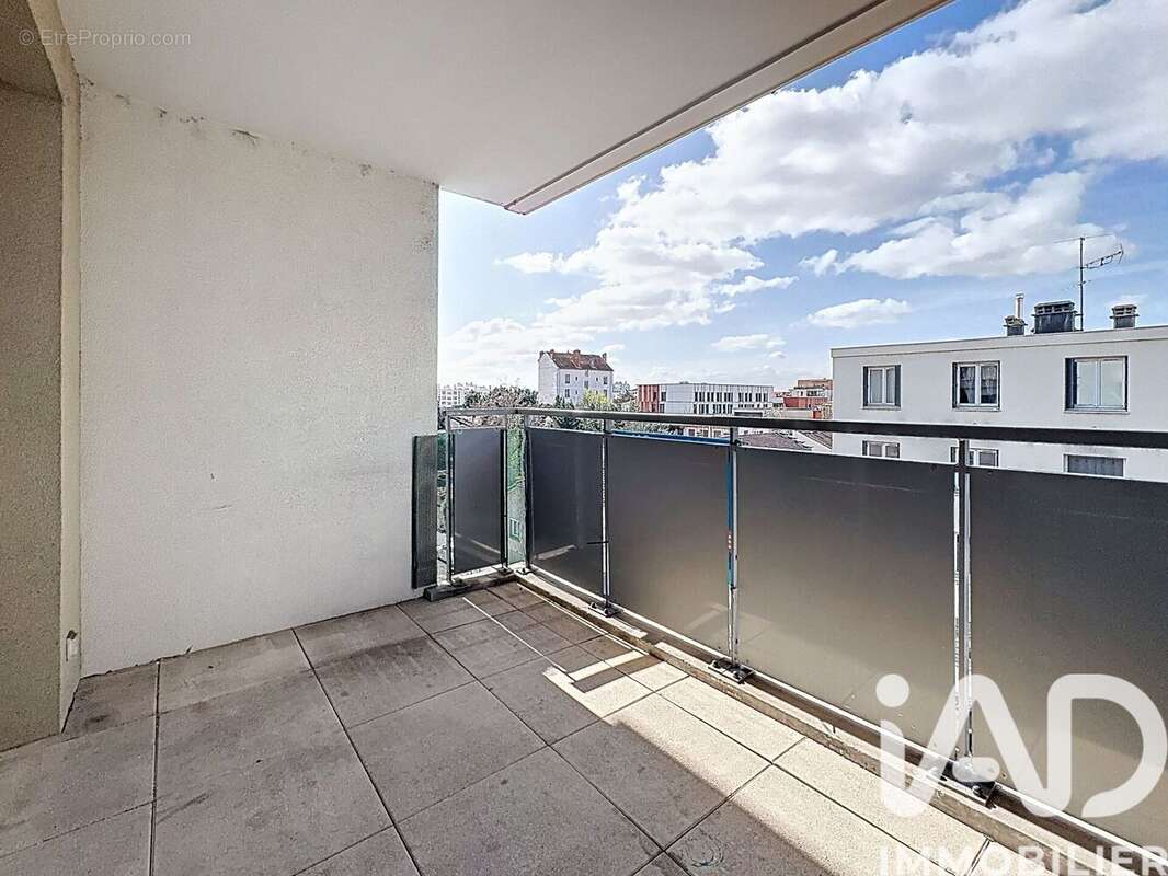 Photo 7 - Appartement à LYON-8E