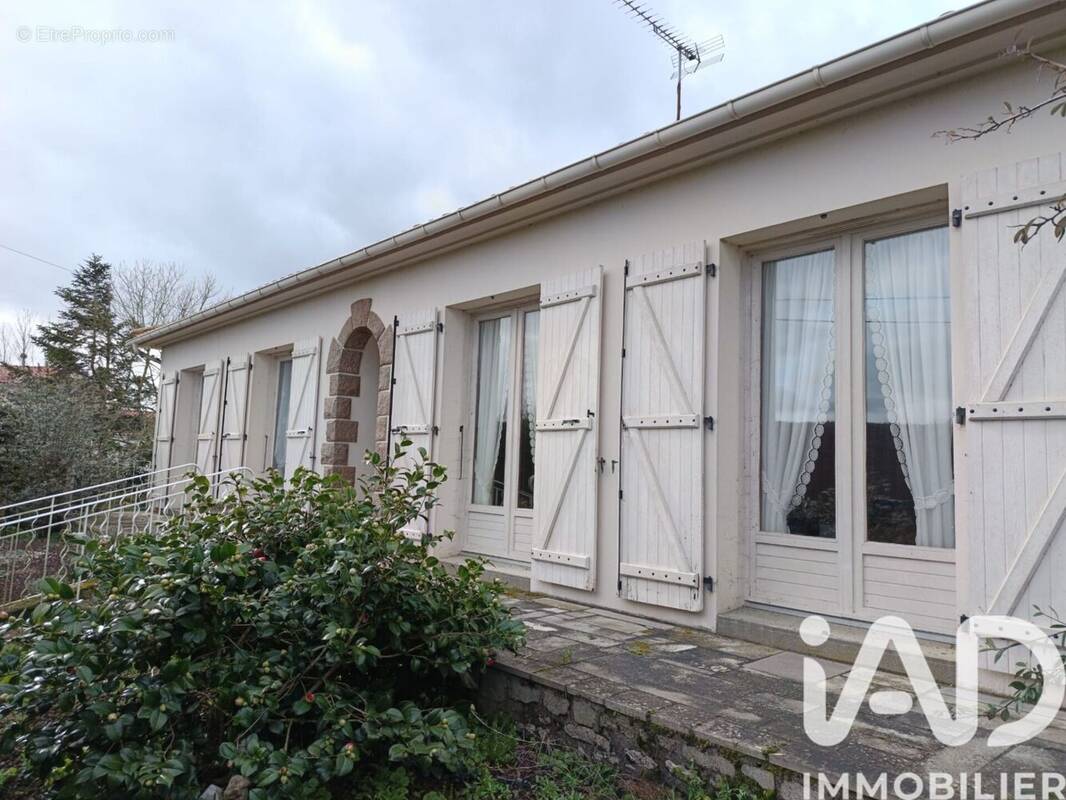 Photo 1 - Maison à ANTIGNY