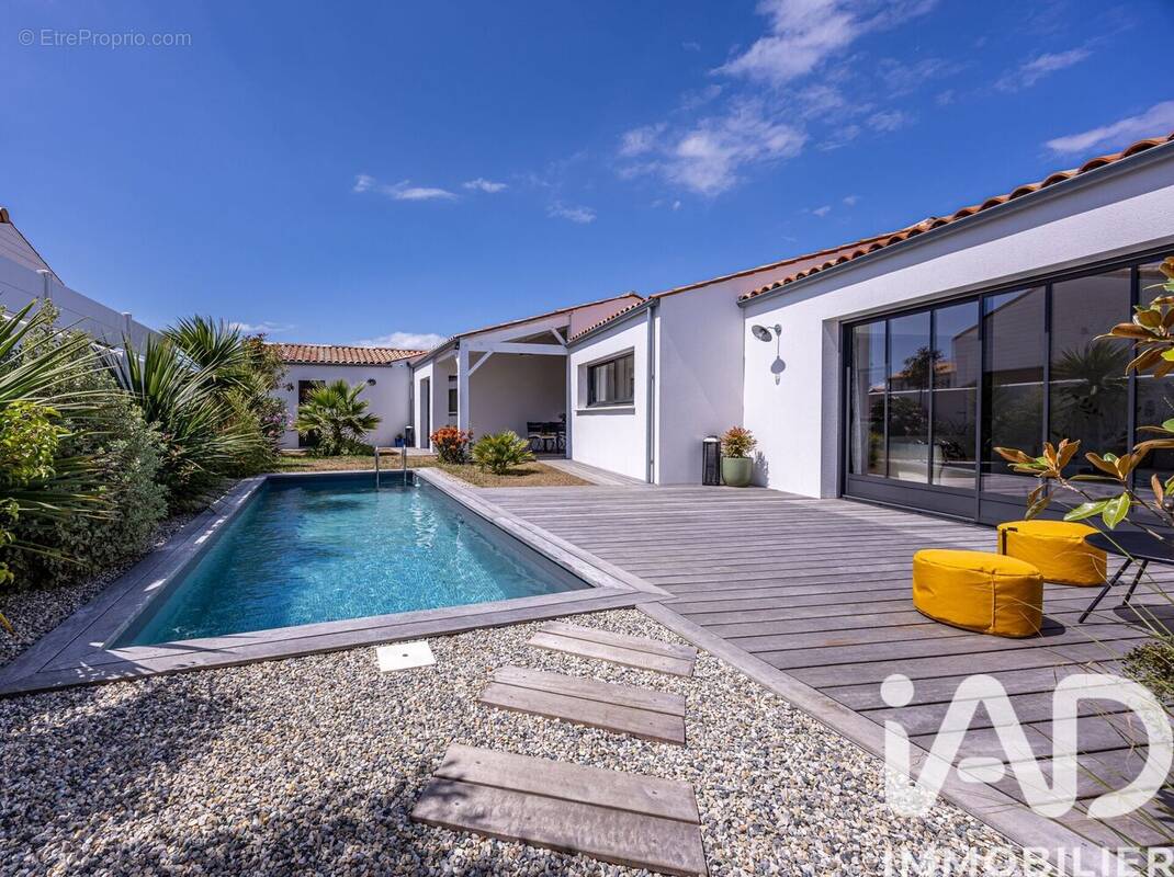 Photo 1 - Maison à MARSILLY