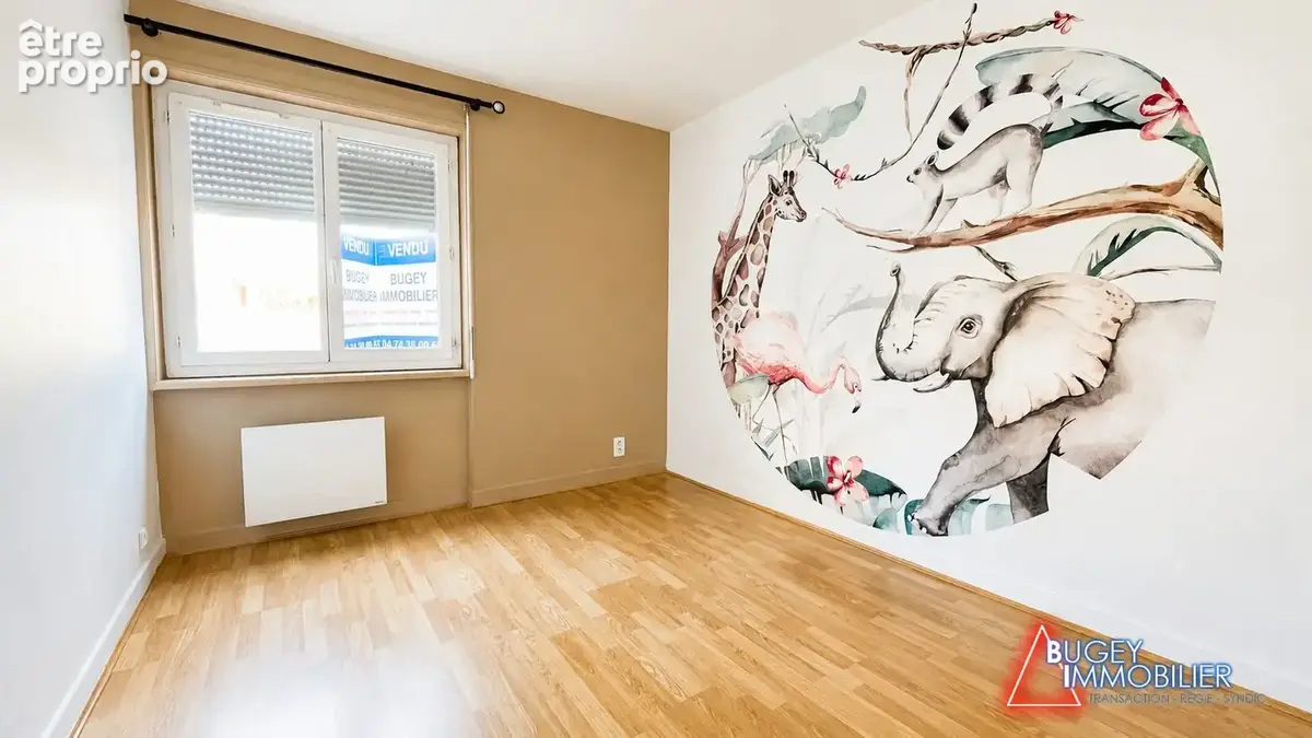 Appartement 80 m² à Amberieu-En-Bugey  - photo 7