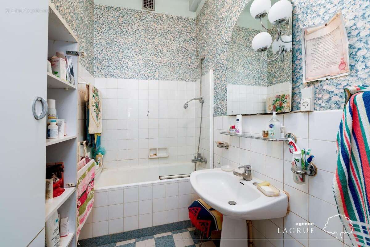   - Appartement à VICHY