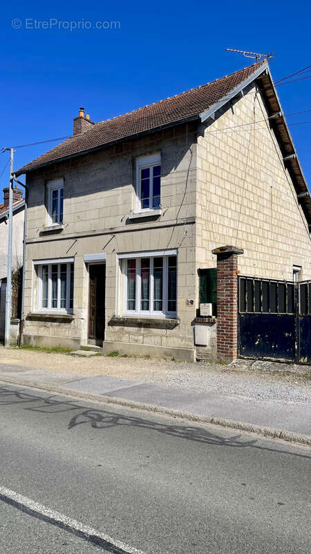 Maison à CARLEPONT