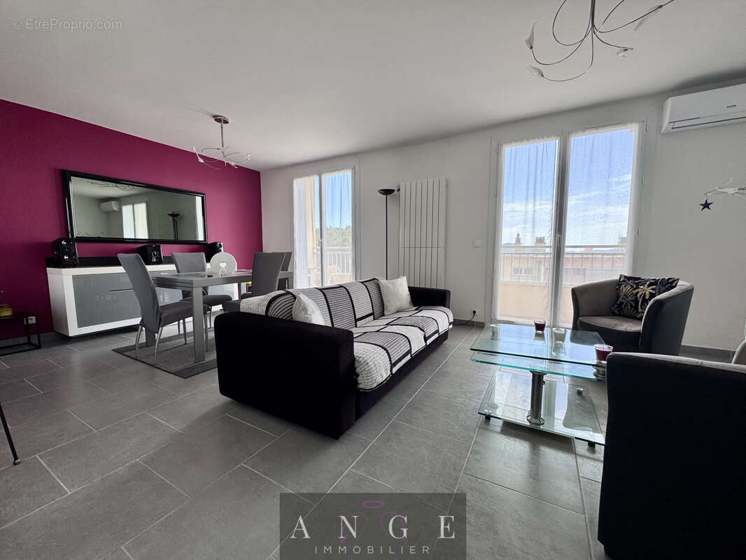 Appartement à LA FARLEDE