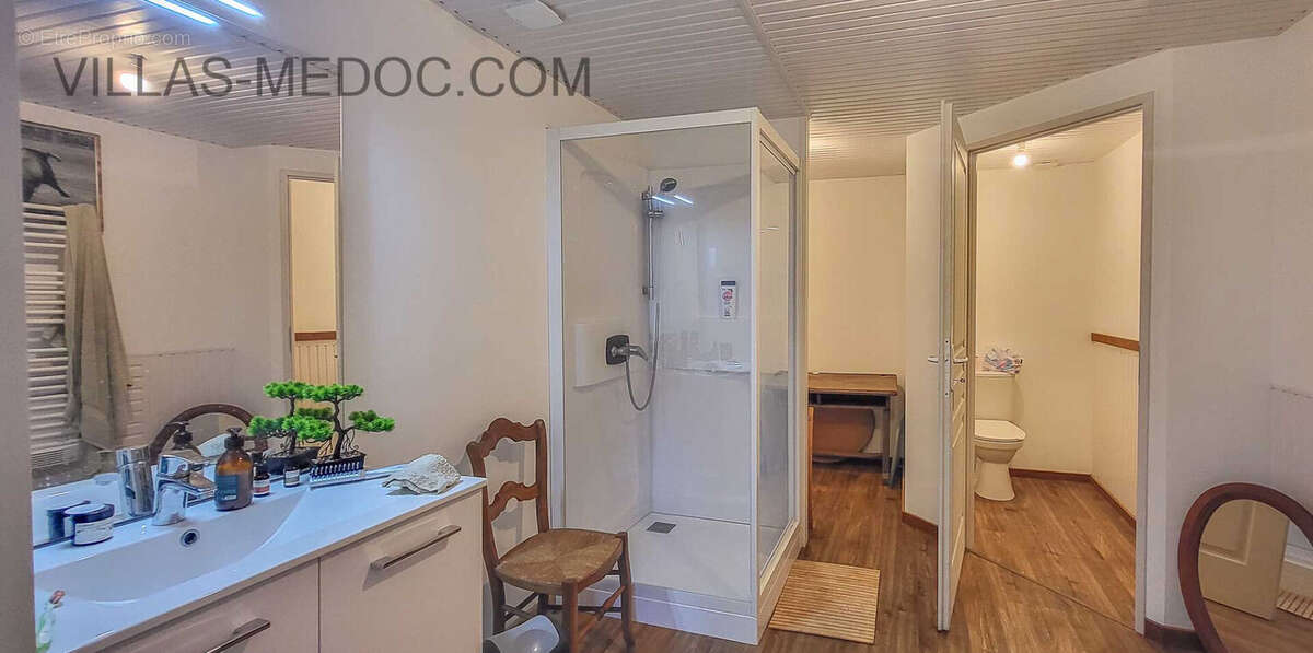 Appartement à VENDAYS-MONTALIVET