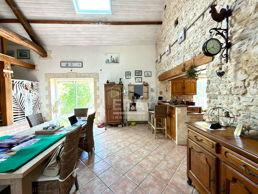 Maison 180m² à remauville - photo 9