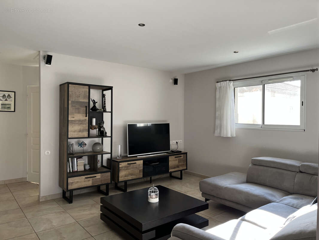 Maison à SAINT-QUENTIN-FALLAVIER