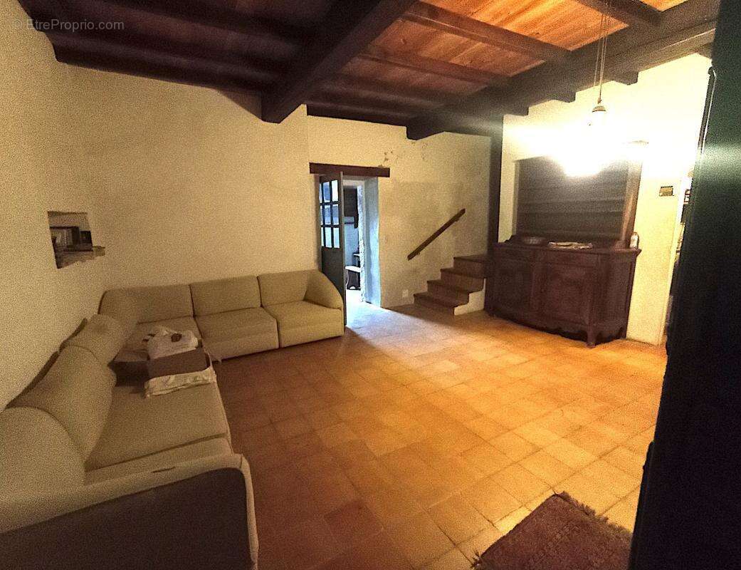 Maison à TALMONT-SUR-GIRONDE