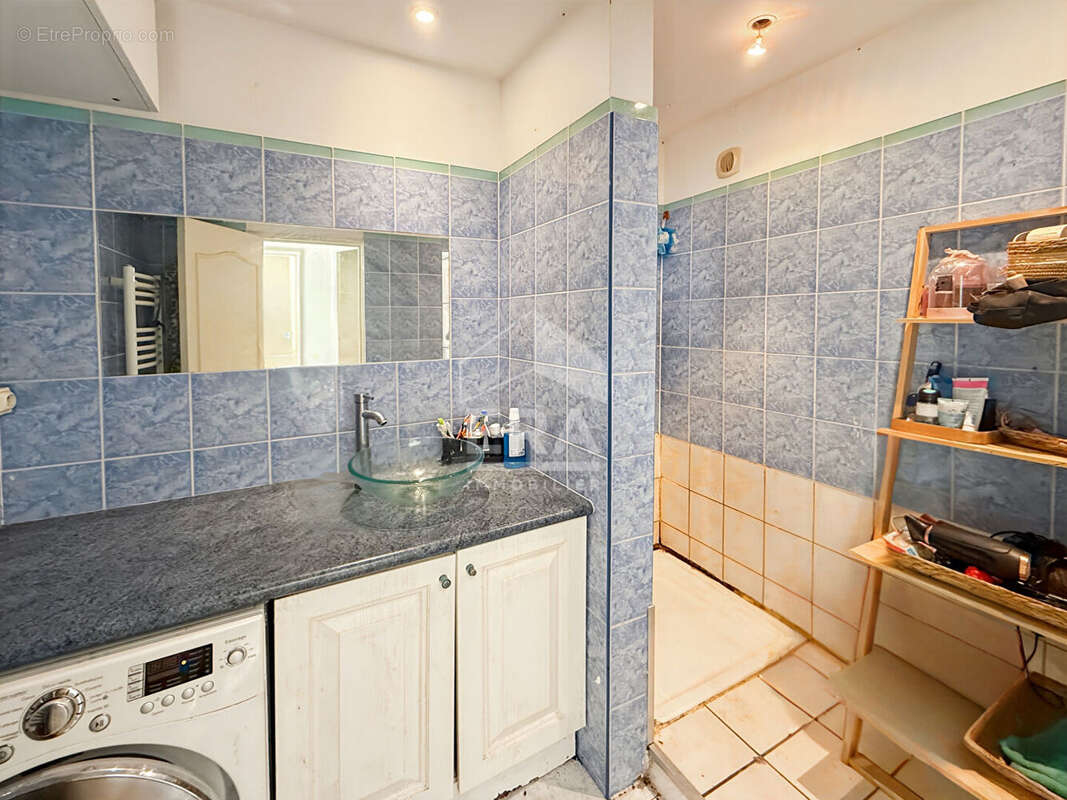 Appartement à MARSEILLE-10E