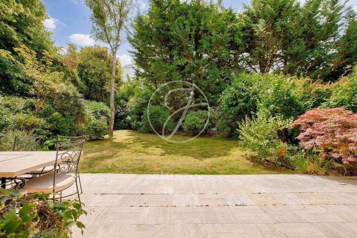 Appartement à SAINT-CLOUD