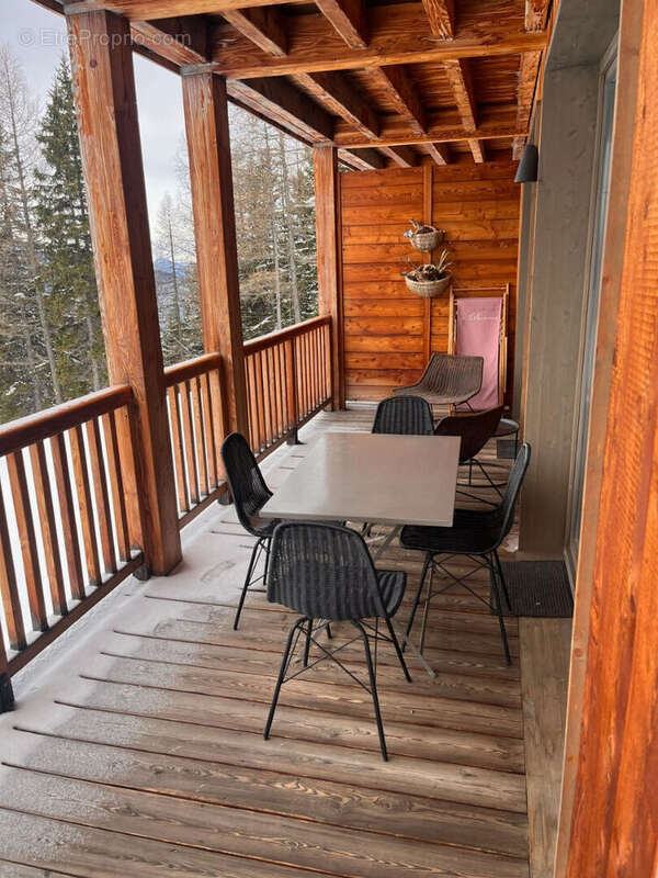 Appartement à MONTVALEZAN