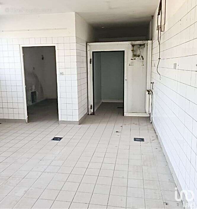 Photo 3 - Commerce à GIEN