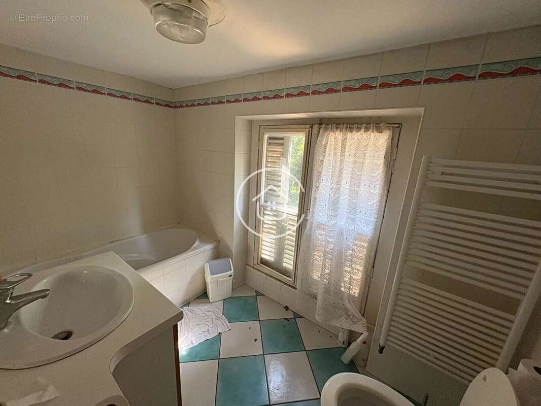 Maison à COUR-CHEVERNY