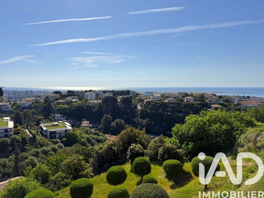 Appartement 69 m² à Saint-Laurent-Du-Var  - photo 9