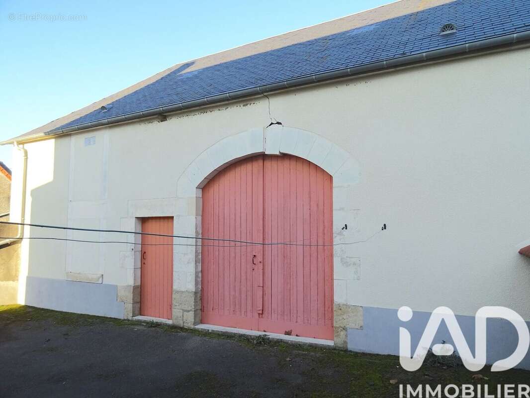 Maison 69 m² à Chateauneuf-Val-De-Bargis  - photo 3