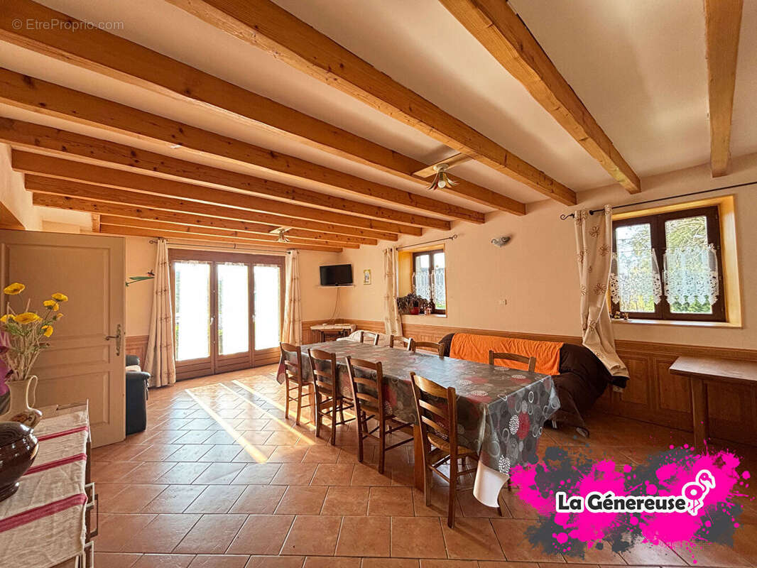 Maison à PLOMBIERES-LES-BAINS