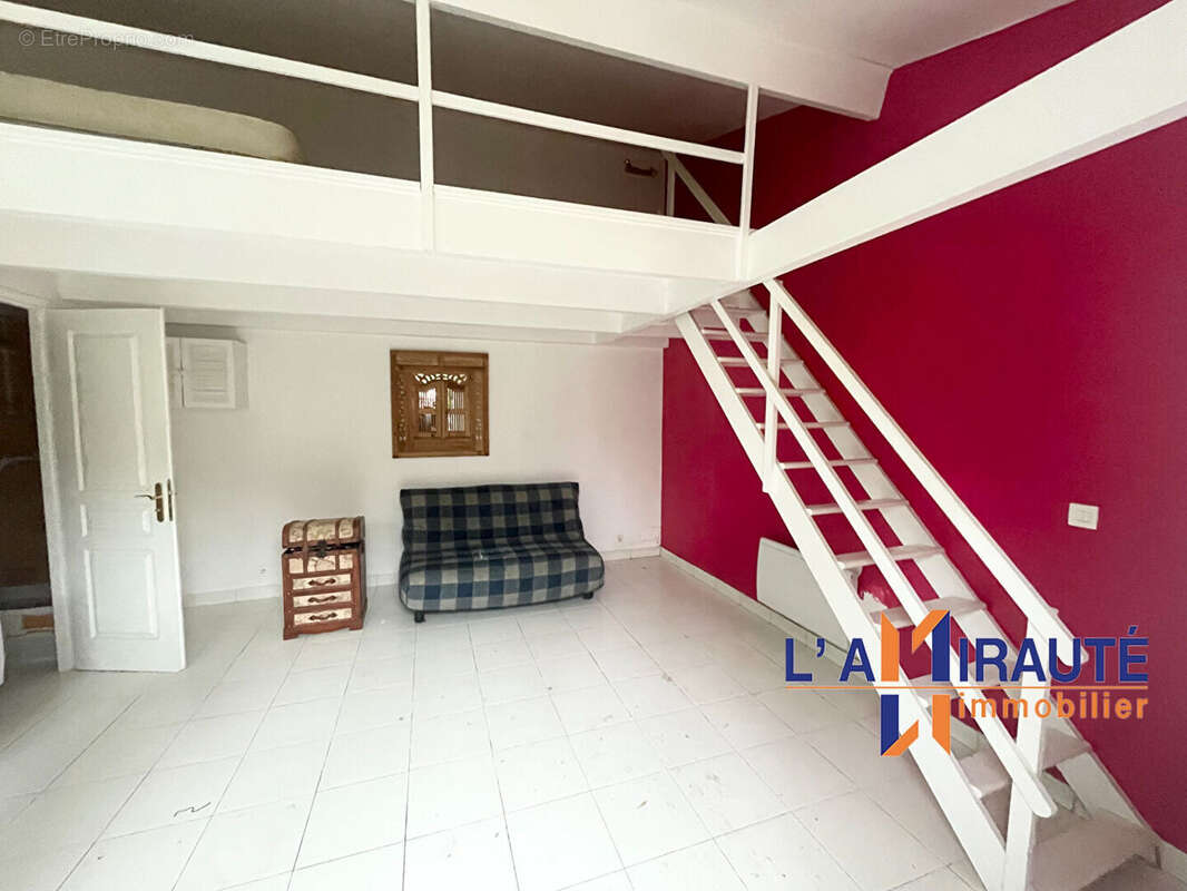 Maison à MAISONS-LAFFITTE