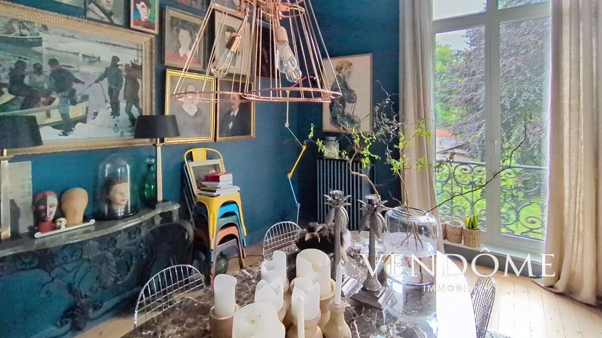 BARBIEUX - Appartement T6 d’exception - photo 9
