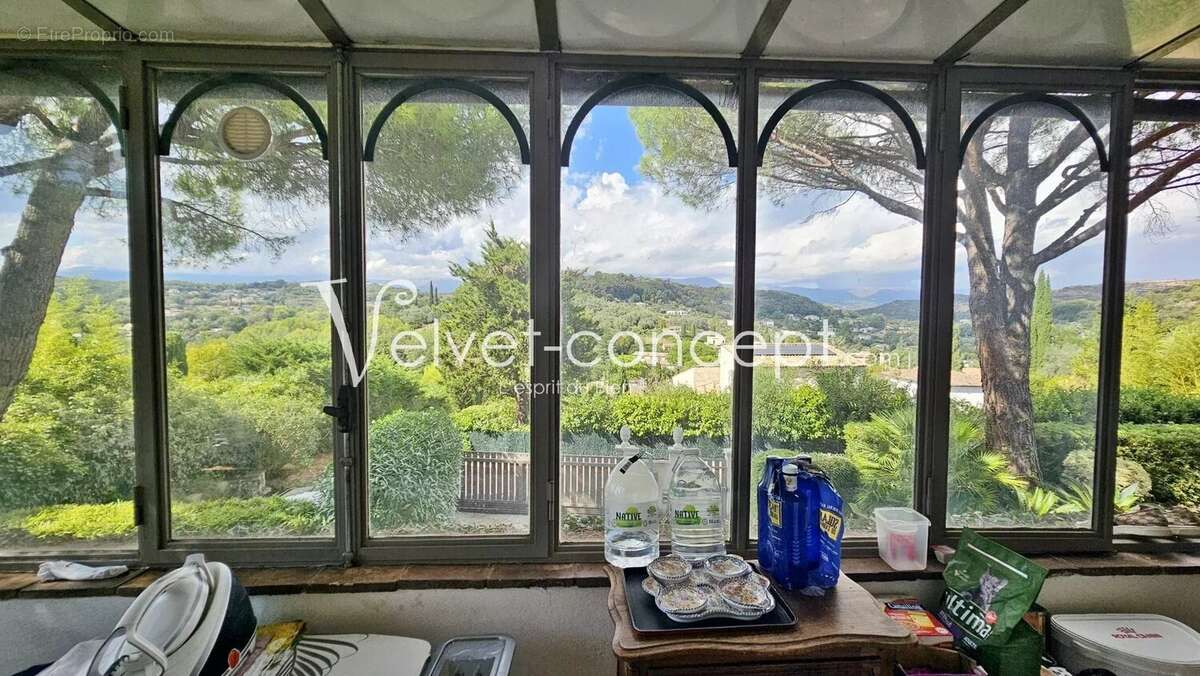 Maison à BIOT
