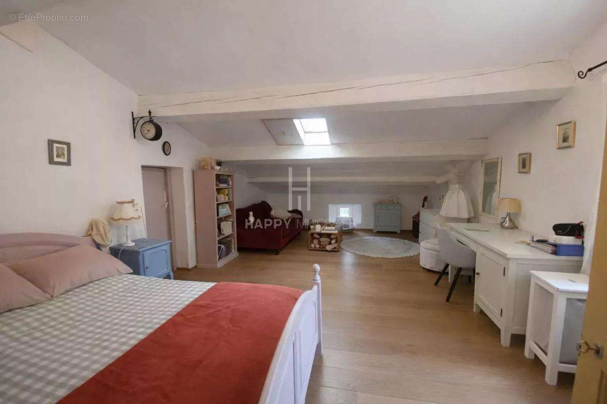 Maison à EYGALIERES