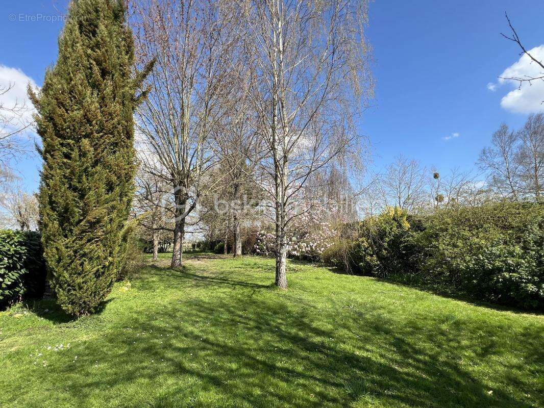 Maison à CHOISY-EN-BRIE