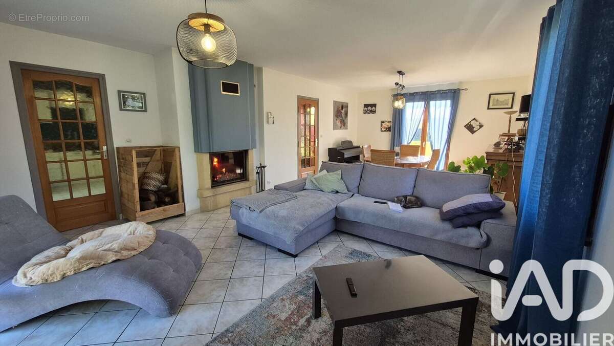 Maison 137 m² à Huppy  - photo 7