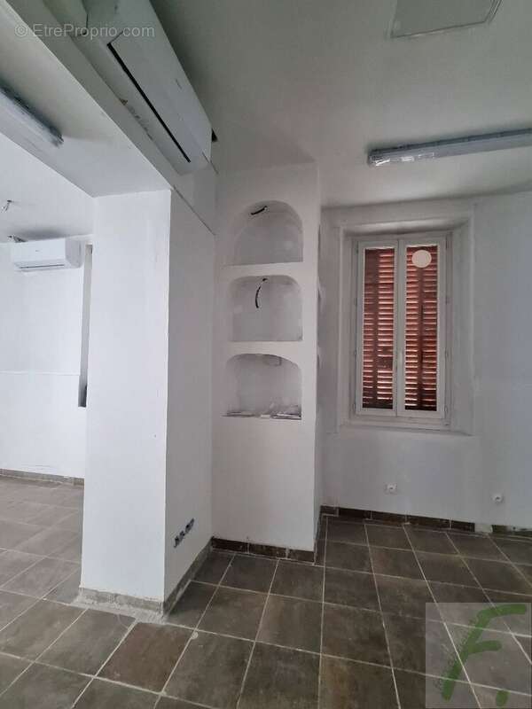 Commerce à CHAMBERY